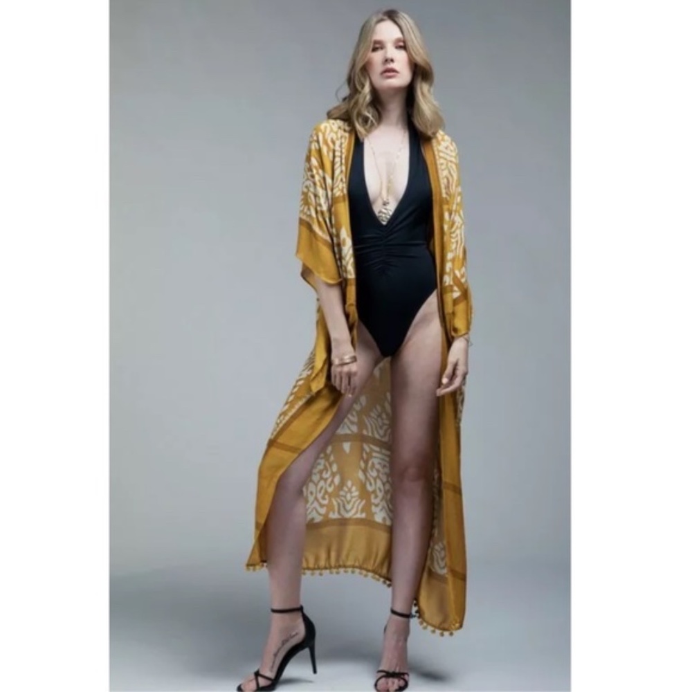 Mustard Boho Damask Pompom Trim Kimono Wrap - Picture 3 of 5